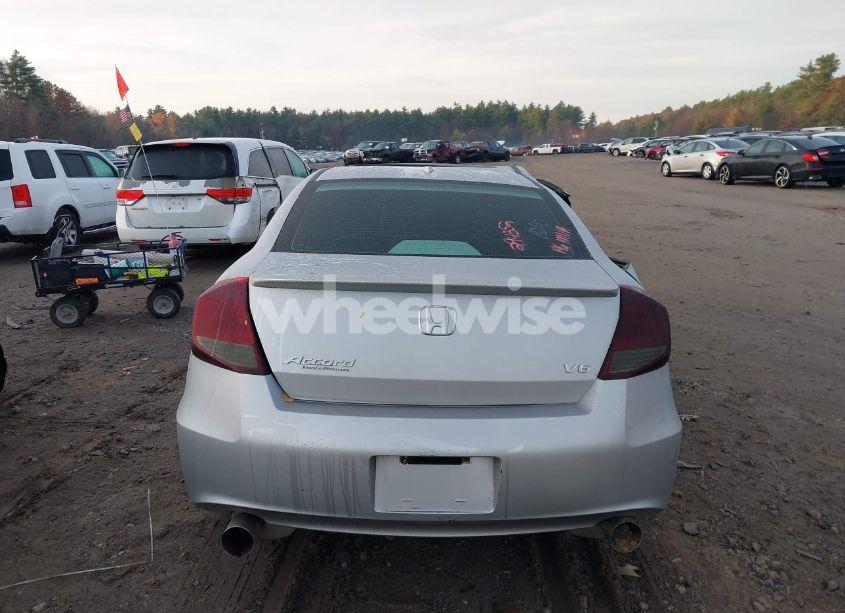 Photo 16 of 2011 Honda Accord 3.5 EX-L (VIN 1HGCS2A83BA004288)