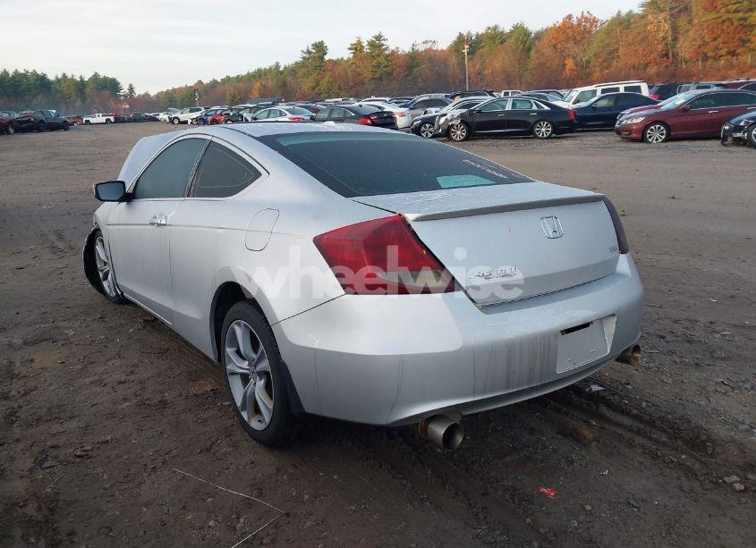 Photo 3 of 2011 Honda Accord 3.5 EX-L (VIN 1HGCS2A83BA004288)