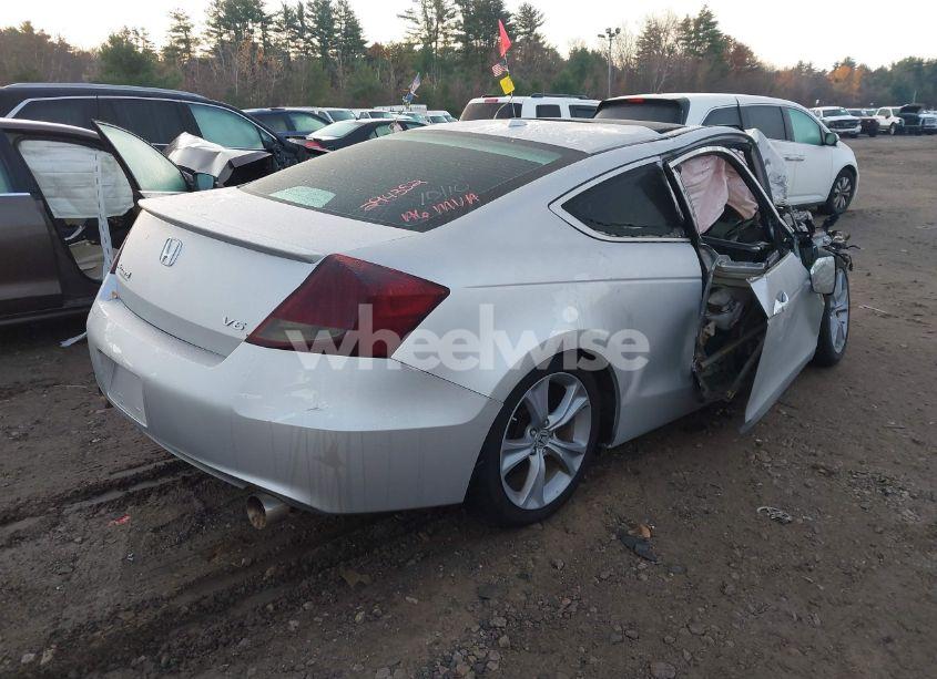 Photo 4 of 2011 Honda Accord 3.5 EX-L (VIN 1HGCS2A83BA004288)