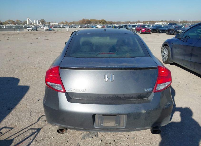 Photo 16 of 2011 Honda Accord 3.5 EX-L (VIN 1HGCS2A86BA002096)