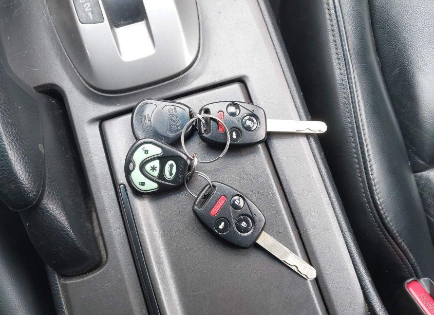 Photo 11 of 2010 Honda Accord 3.5 EX-L (VIN 1HGCS2B80AA005119)