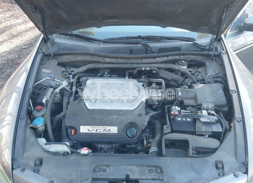 Photo 10 of 2010 Honda Accord 3.5 EX-L (VIN 1HGCS2B80AA006528)