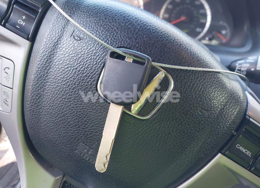 Photo 11 of 2010 Honda Accord 3.5 EX-L (VIN 1HGCS2B80AA006528)