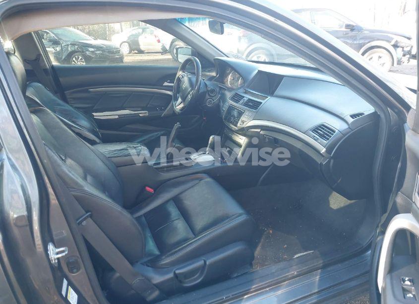 Photo 5 of 2010 Honda Accord 3.5 EX-L (VIN 1HGCS2B80AA006528)