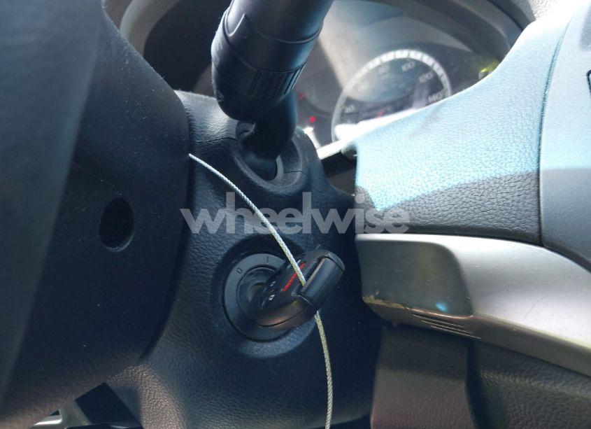 Photo 11 of 2010 Honda Accord 3.5 EX-L (VIN 1HGCS2B81AA003931)