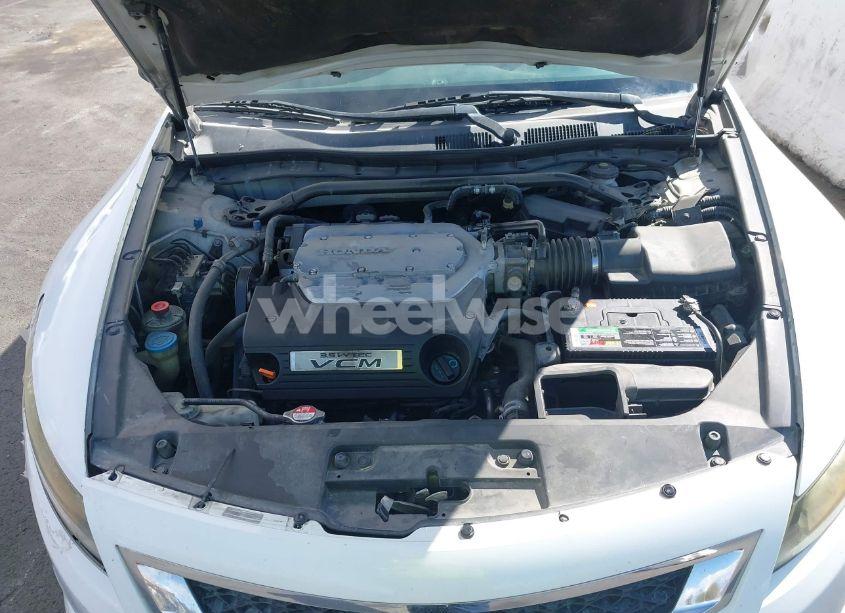 Photo 10 of 2010 Honda Accord 3.5 EX-L (VIN 1HGCS2B81AA005792)