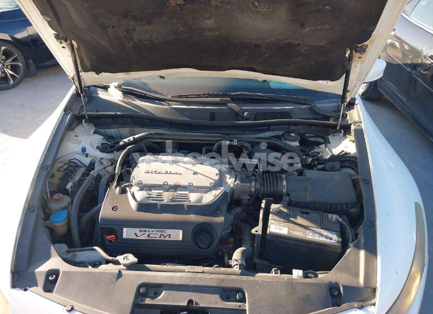 Photo 10 of 2010 Honda Accord 3.5 EX-L (VIN 1HGCS2B81AA006229)