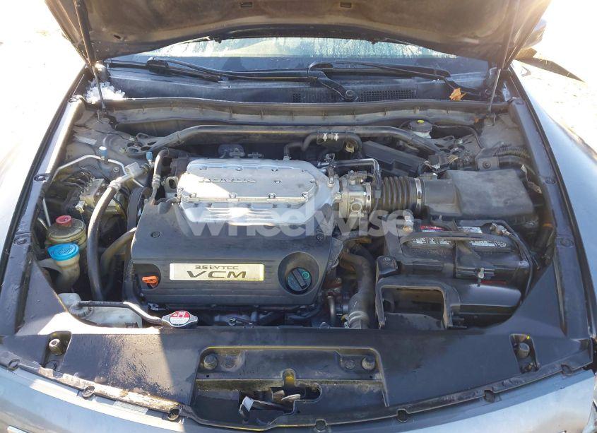 Photo 10 of 2010 Honda Accord 3.5 EX-L (VIN 1HGCS2B81AA009549)