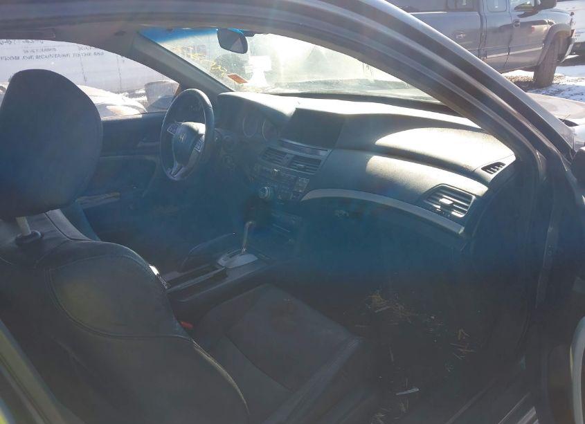 Photo 5 of 2011 Honda Accord 3.5 EX-L (VIN 1HGCS2B81BA002585)