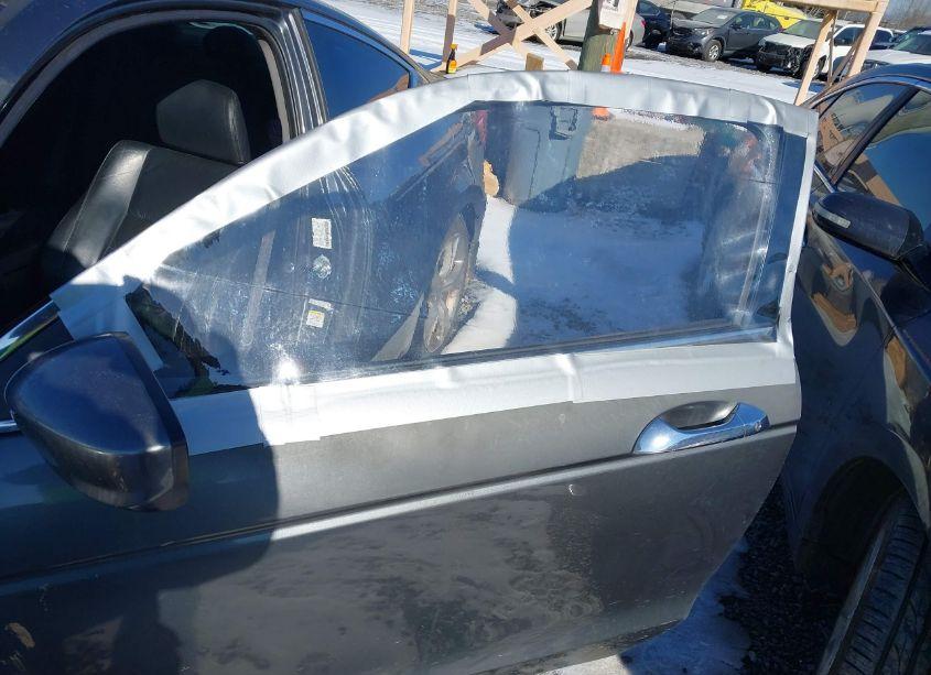 Photo 6 of 2011 Honda Accord 3.5 EX-L (VIN 1HGCS2B81BA002585)