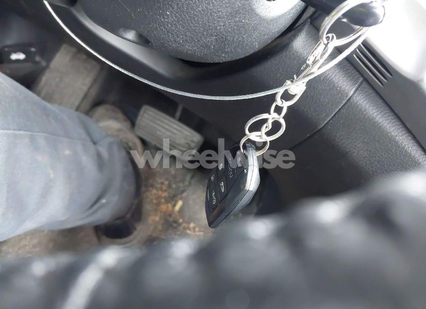 Photo 11 of 2010 Honda Accord 3.5 EX-L (VIN 1HGCS2B82AA002318)