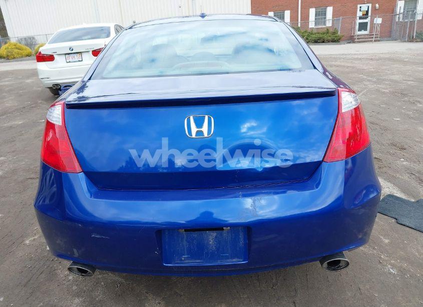 Photo 16 of 2010 Honda Accord 3.5 EX-L (VIN 1HGCS2B82AA002318)