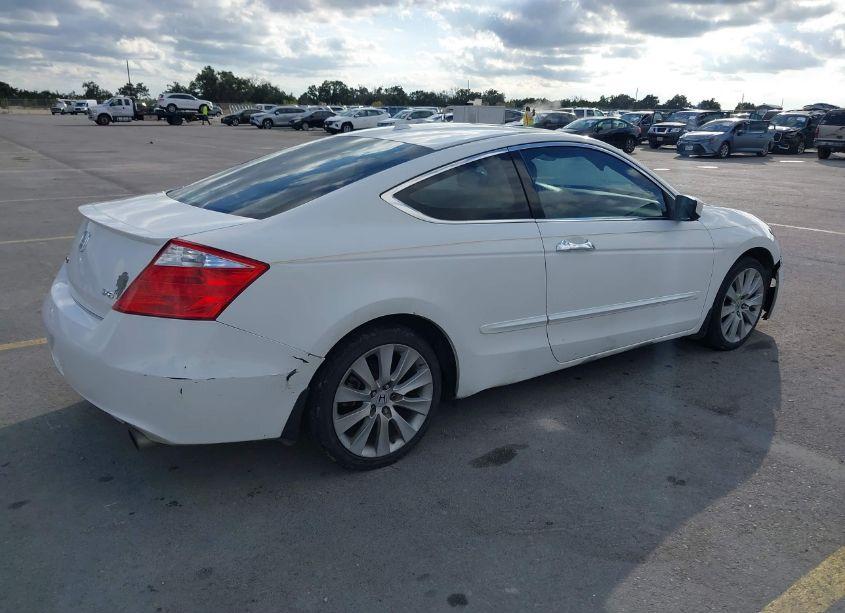 Photo 4 of 2010 Honda Accord 3.5 EX-L (VIN 1HGCS2B82AA002917)