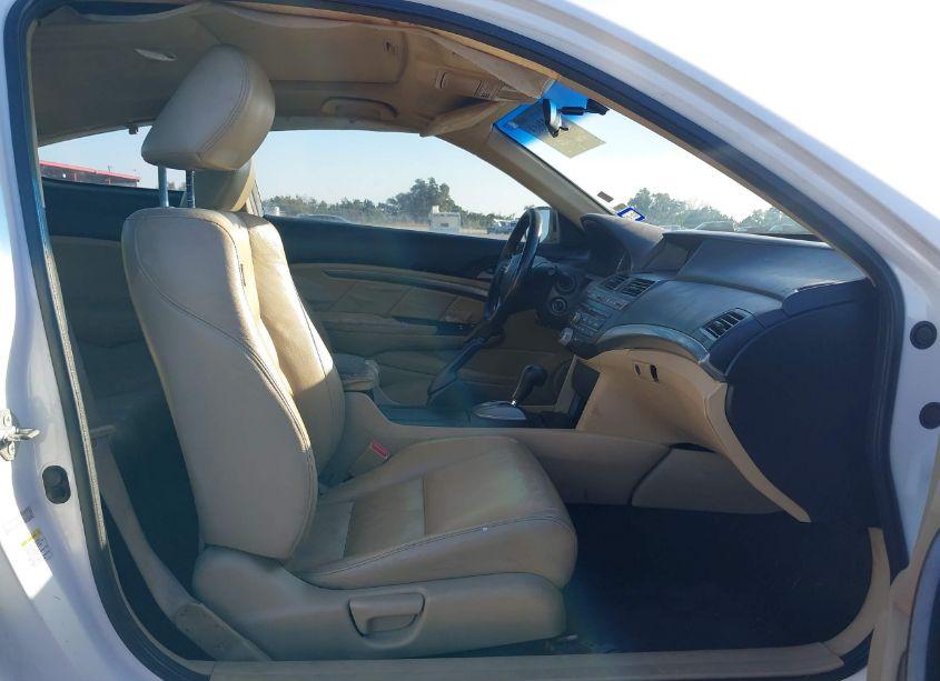 Photo 5 of 2010 Honda Accord 3.5 EX-L (VIN 1HGCS2B82AA002917)