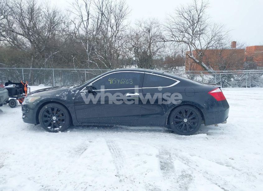 Photo 14 of 2010 Honda Accord 3.5 EX-L (VIN 1HGCS2B82AA004991)