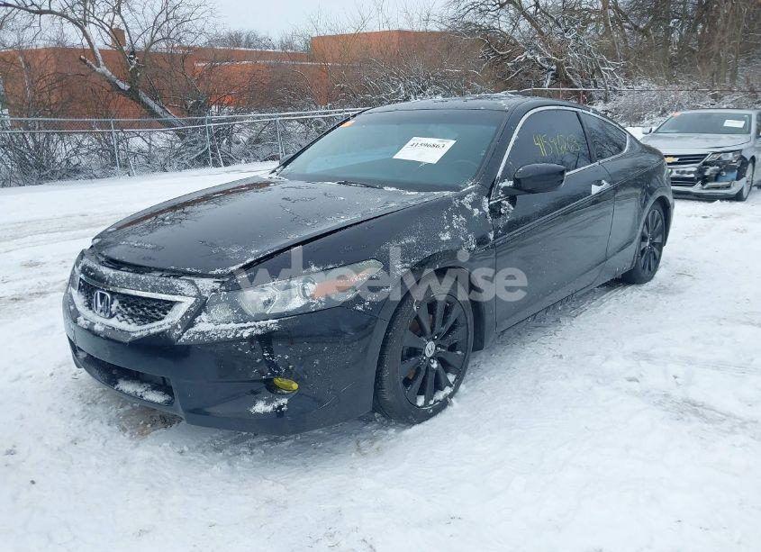 Photo 2 of 2010 Honda Accord 3.5 EX-L (VIN 1HGCS2B82AA004991)