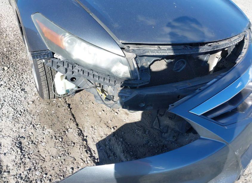 Photo 6 of 2011 Honda Accord 3.5 EX-L (VIN 1HGCS2B82BA000635)