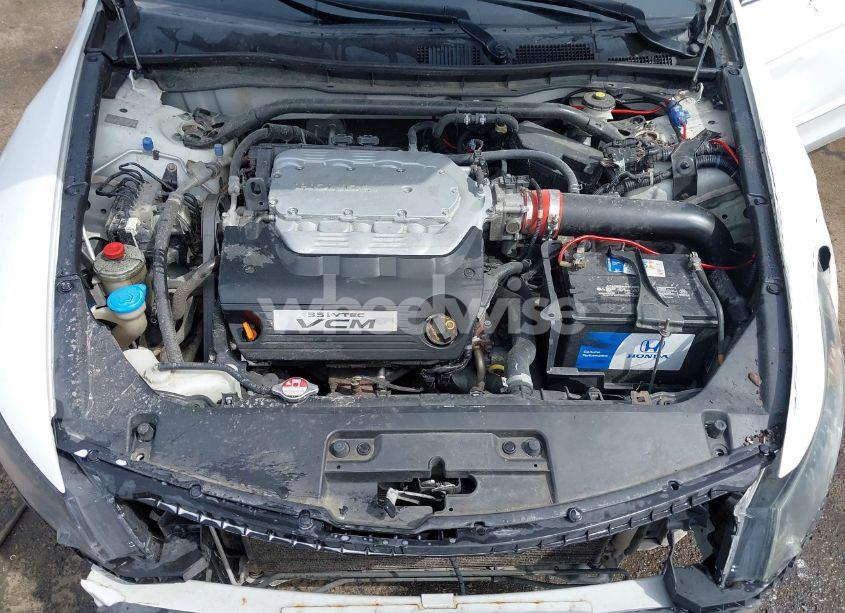 Photo 10 of 2011 Honda Accord 3.5 EX-L (VIN 1HGCS2B82BA001607)