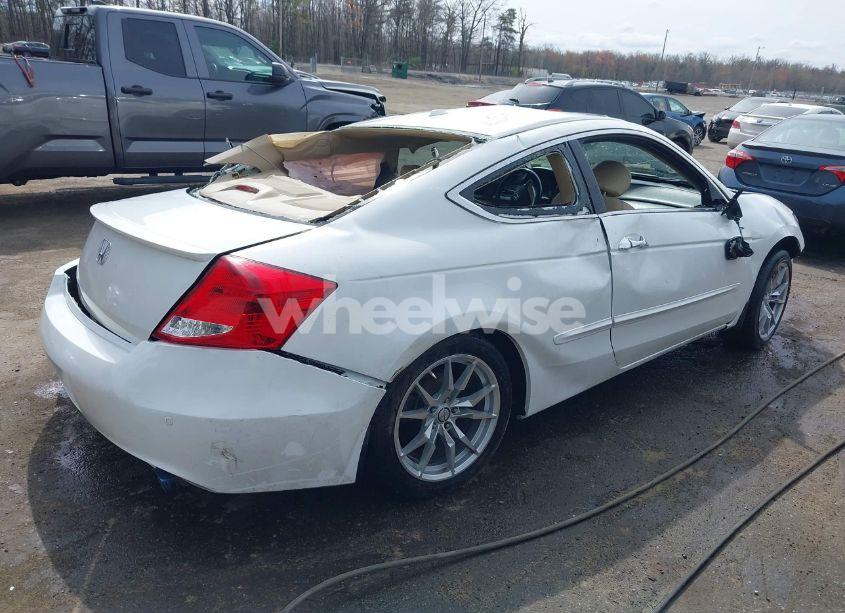 Photo 4 of 2011 Honda Accord 3.5 EX-L (VIN 1HGCS2B82BA001607)