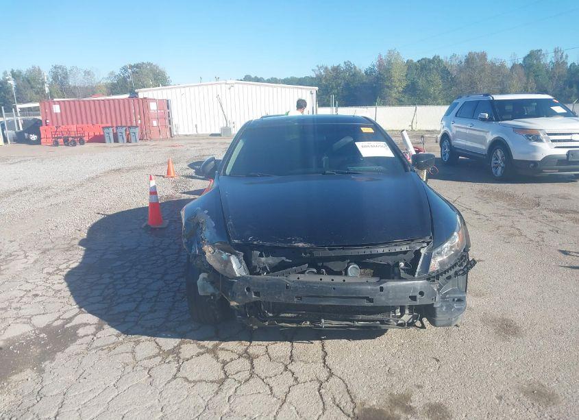 Photo 12 of 2010 Honda Accord CPE 3.5 EX-L/EX-L (VIN 1HGCS2B83AA000352)