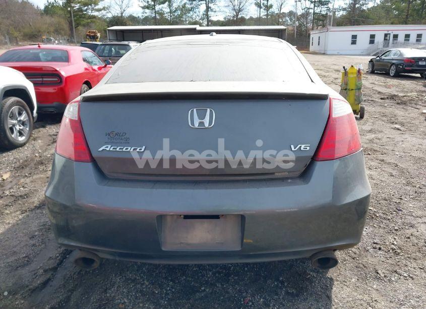 Photo 16 of 2010 Honda Accord 3.5 EX-L (VIN 1HGCS2B83AA002702)