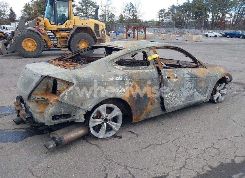 Photo 4 of 2011 Honda Accord 3.5 EX-L (VIN 1HGCS2B83BA003205)