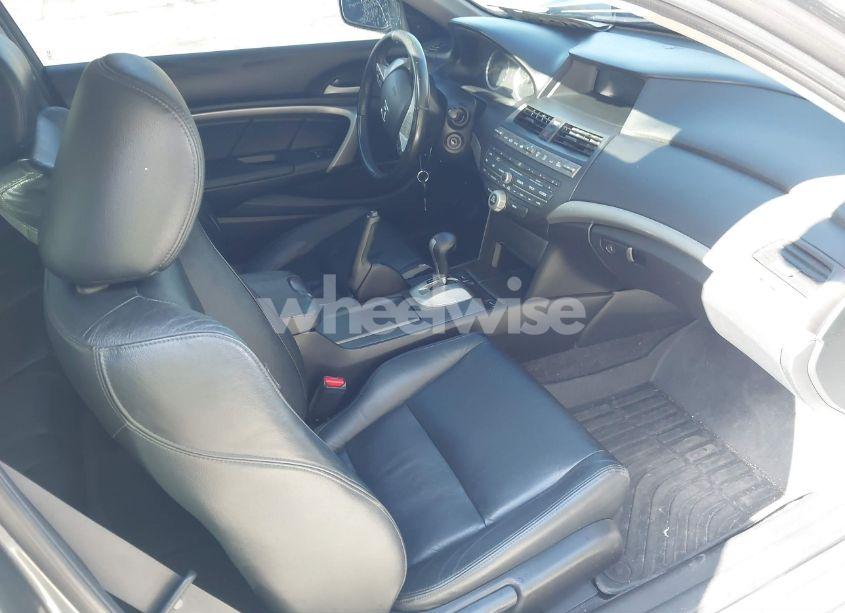 Photo 5 of 2010 Honda Accord 3.5 EX-L (VIN 1HGCS2B84AA008931)
