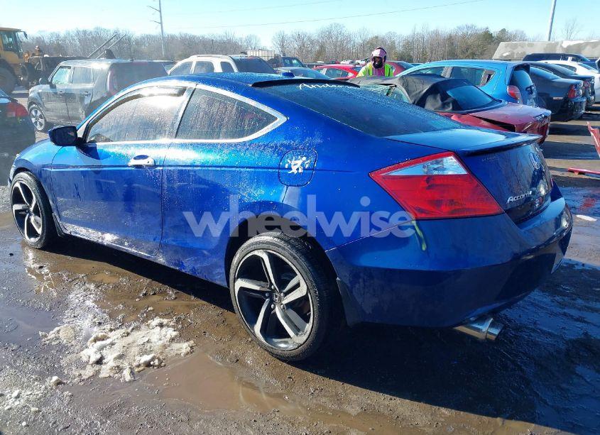 Photo 3 of 2010 Honda Accord 3.5 EX-L (VIN 1HGCS2B84AA010632)