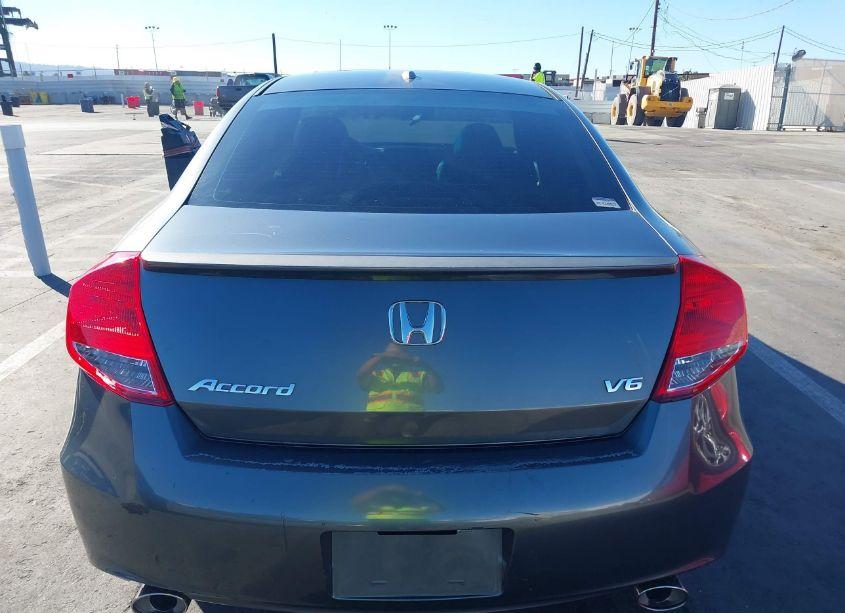 Photo 17 of 2011 Honda Accord 3.5 EX-L (VIN 1HGCS2B84BA005755)