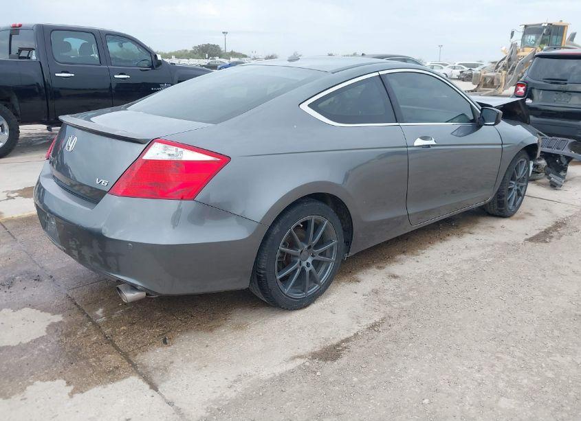 Photo 4 of 2010 Honda Accord 3.5 EX-L (VIN 1HGCS2B85AA007304)
