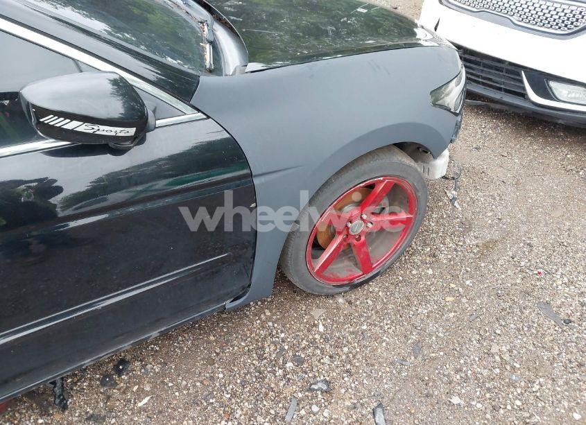 Photo 12 of 2010 Honda Accord 3.5 EX-L (VIN 1HGCS2B85AA008288)