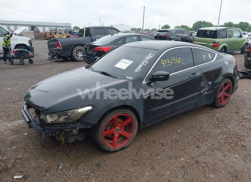 Photo 2 of 2010 Honda Accord 3.5 EX-L (VIN 1HGCS2B85AA008288)