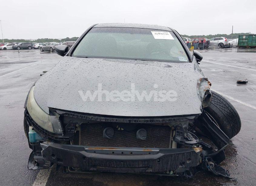 Photo 12 of 2010 Honda Accord 3.5 EX-L (VIN 1HGCS2B85AA008601)