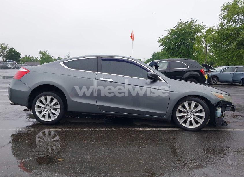 Photo 13 of 2010 Honda Accord 3.5 EX-L (VIN 1HGCS2B85AA008601)