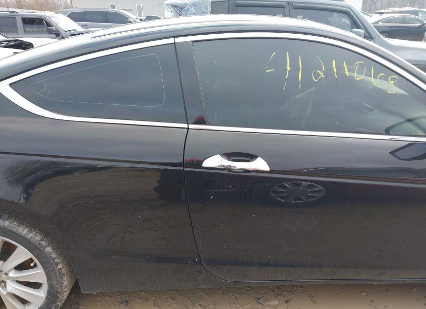 Photo 14 of 2010 Honda Accord 3.5 EX-L (VIN 1HGCS2B86AA002547)