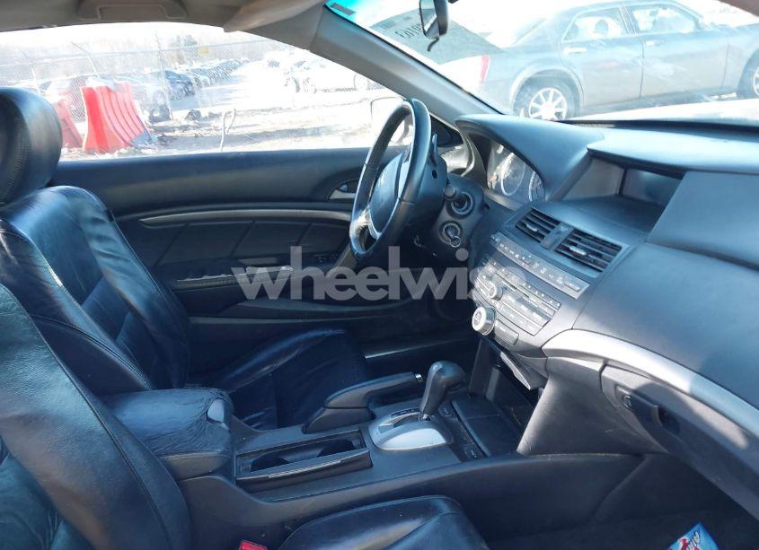 Photo 5 of 2011 Honda Accord 3.5 EX-L (VIN 1HGCS2B86BA003537)