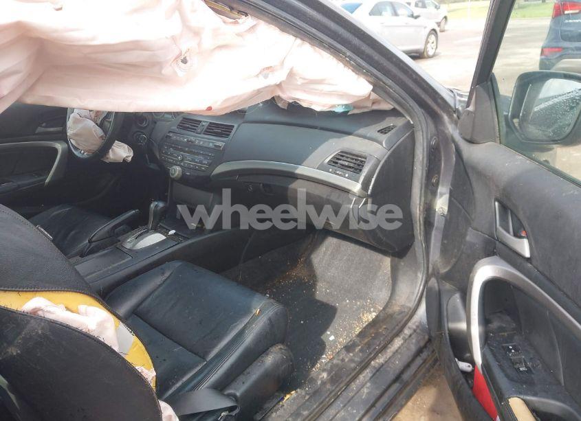 Photo 5 of 2010 Honda Accord 3.5 EX-L (VIN 1HGCS2B87AA004002)