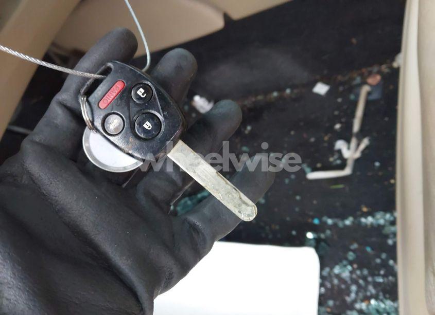 Photo 11 of 2012 Honda Accord 3.5 EX-L (VIN 1HGCS2B87CA003774)