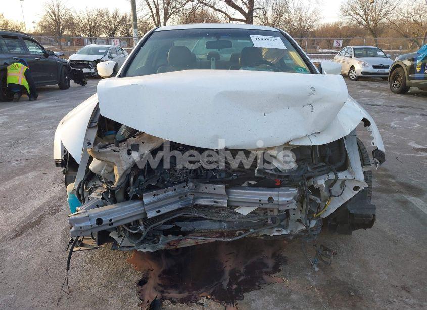 Photo 6 of 2012 Honda Accord 3.5 EX-L (VIN 1HGCS2B87CA010286)