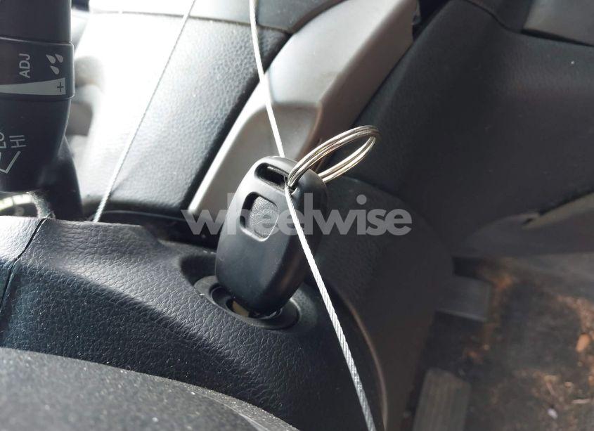 Photo 11 of 2012 Honda Accord 3.5 EX-L (VIN 1HGCS2B87CA010692)