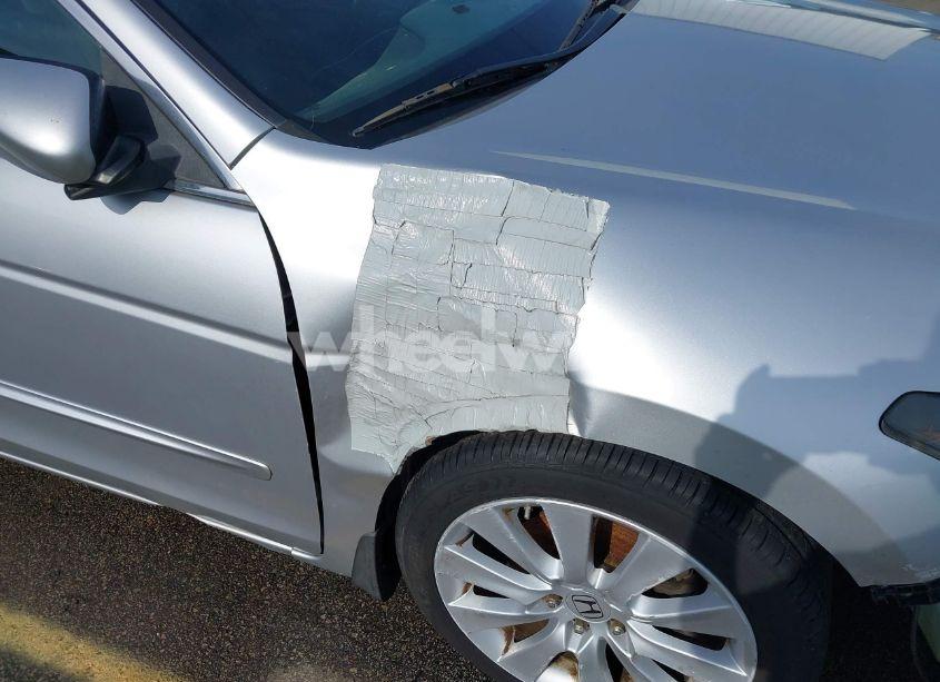 Photo 14 of 2010 Honda Accord 3.5 EX-L (VIN 1HGCS2B89AA000260)