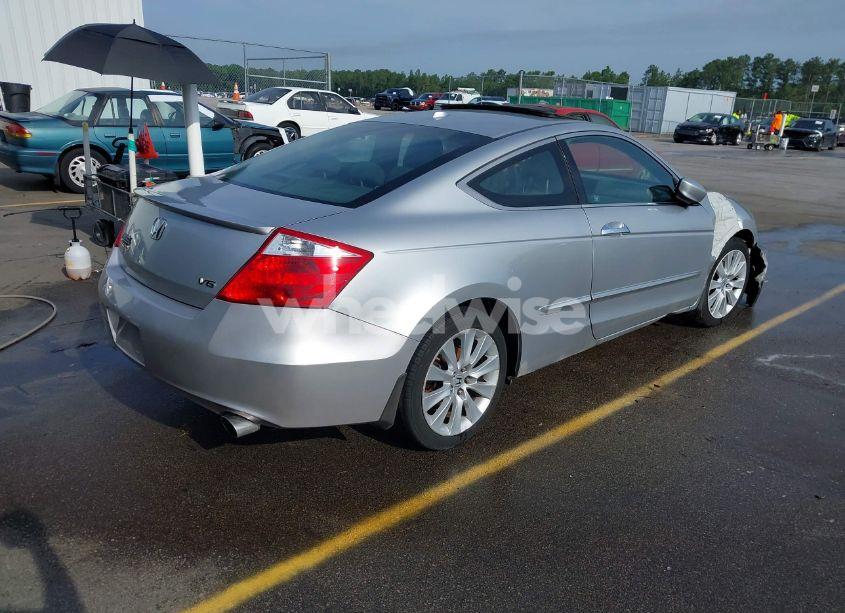 Photo 4 of 2010 Honda Accord 3.5 EX-L (VIN 1HGCS2B89AA000260)