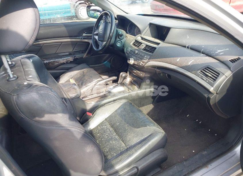 Photo 5 of 2010 Honda Accord 3.5 EX-L (VIN 1HGCS2B89AA000260)