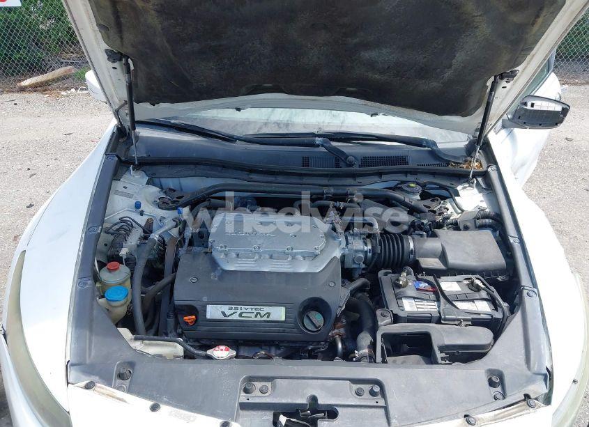 Photo 10 of 2010 Honda Accord 3.5 EX-L (VIN 1HGCS2B8XAA004737)