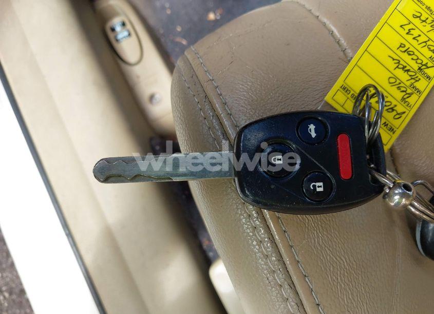 Photo 11 of 2010 Honda Accord 3.5 EX-L (VIN 1HGCS2B8XAA004737)