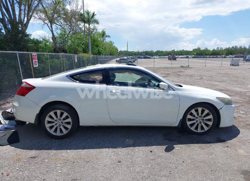 Photo 13 of 2010 Honda Accord 3.5 EX-L (VIN 1HGCS2B8XAA004737)