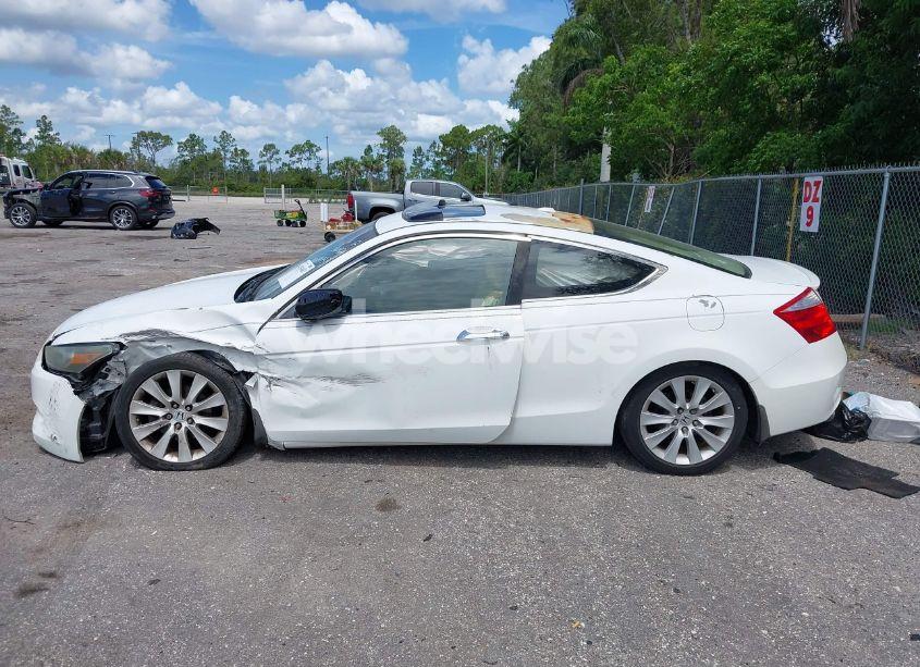Photo 14 of 2010 Honda Accord 3.5 EX-L (VIN 1HGCS2B8XAA004737)