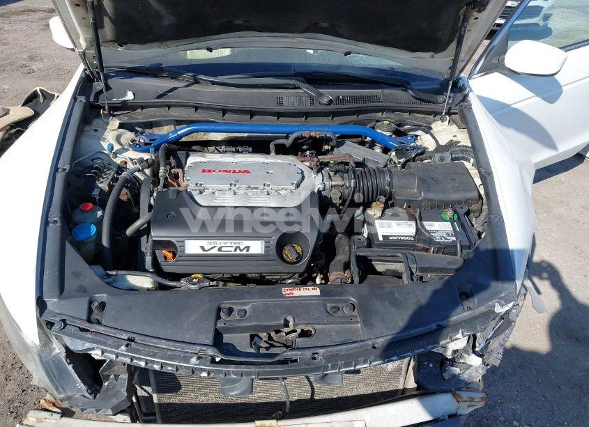 Photo 10 of 2011 Honda Accord EXL (VIN 1HGCS2B8XBA007168)