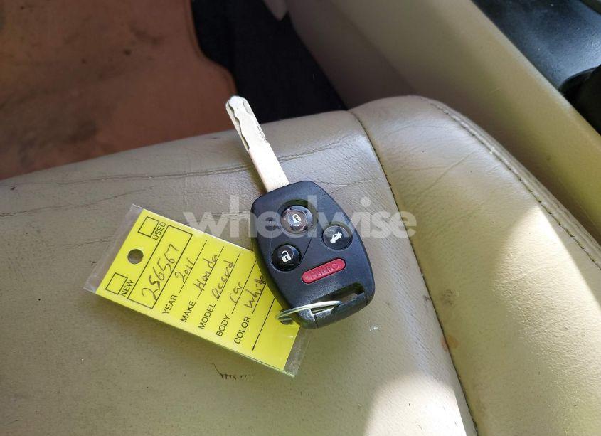 Photo 11 of 2011 Honda Accord EXL (VIN 1HGCS2B8XBA007168)