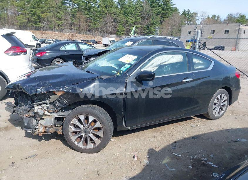 Photo 15 of 2013 Honda Accord LX-S (VIN 1HGCT1A30DA015974)